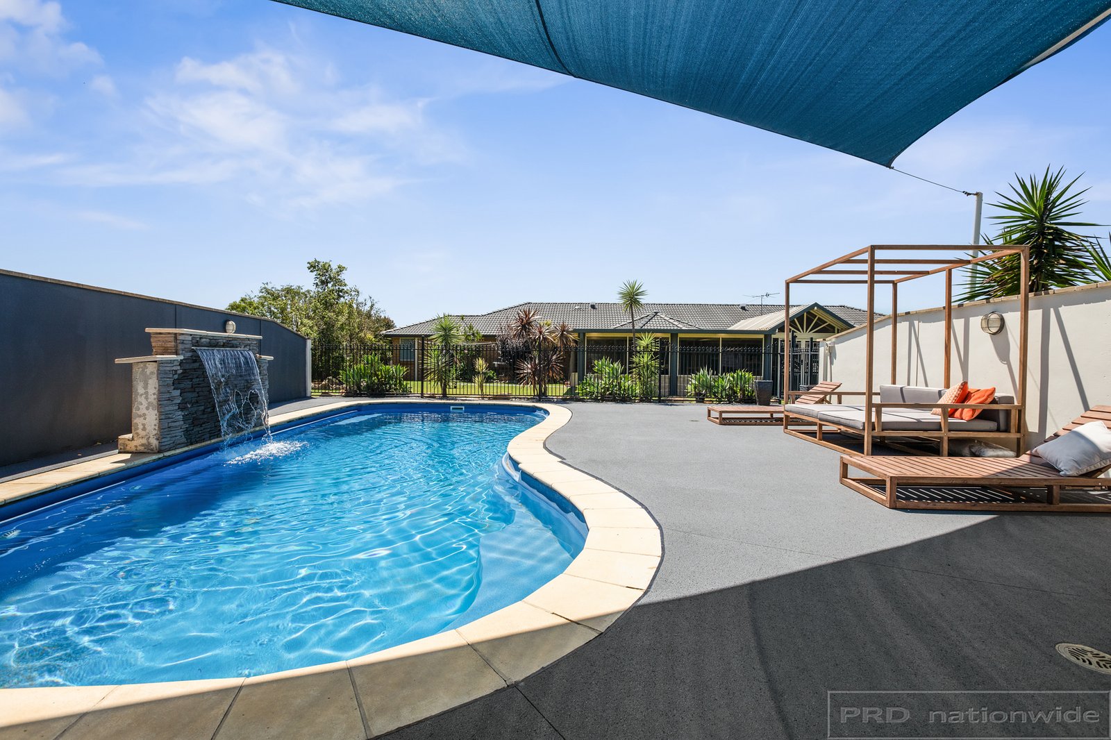 224 Somerset Drive THORNTON 22