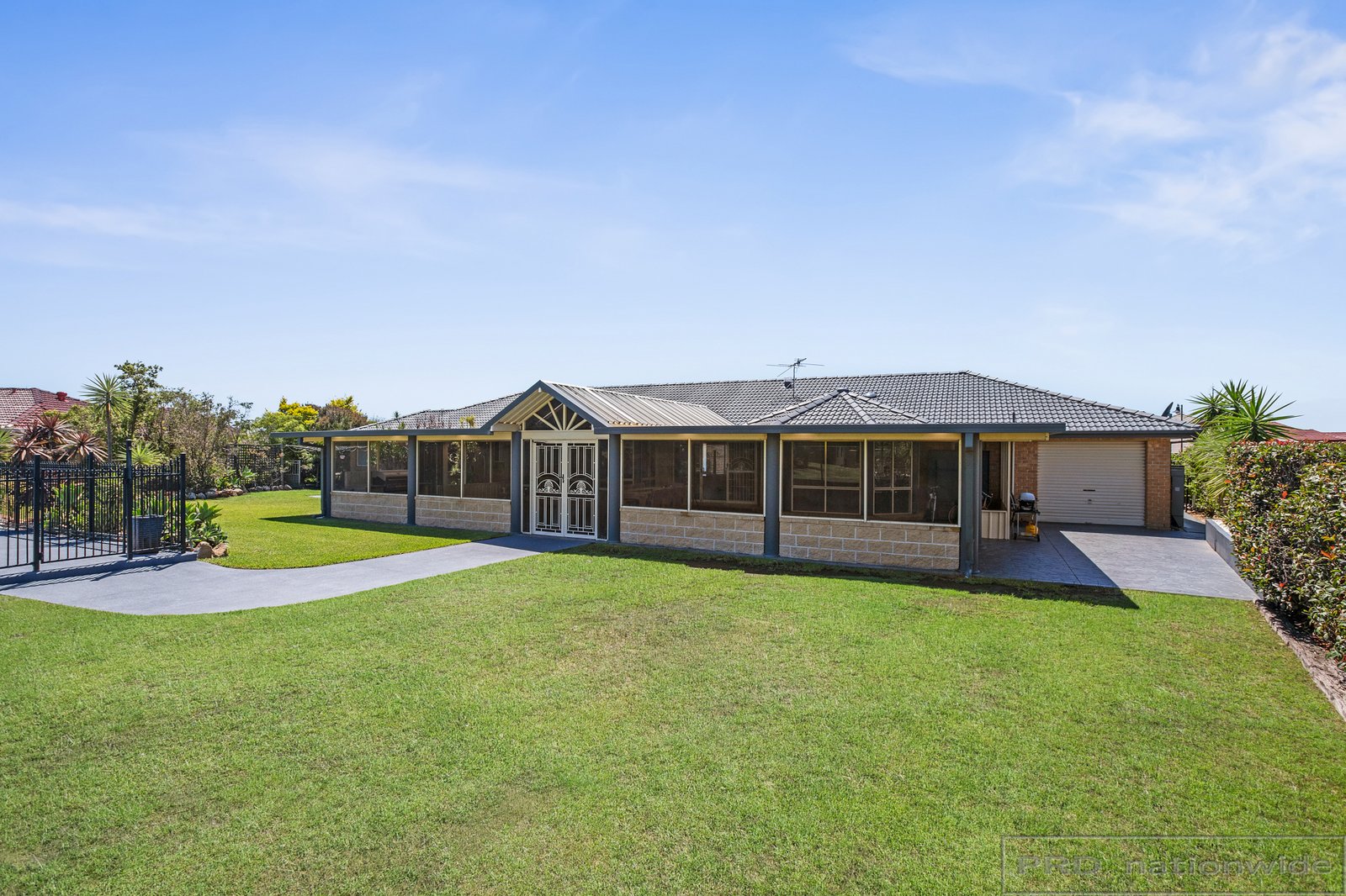 224 Somerset Drive THORNTON 24