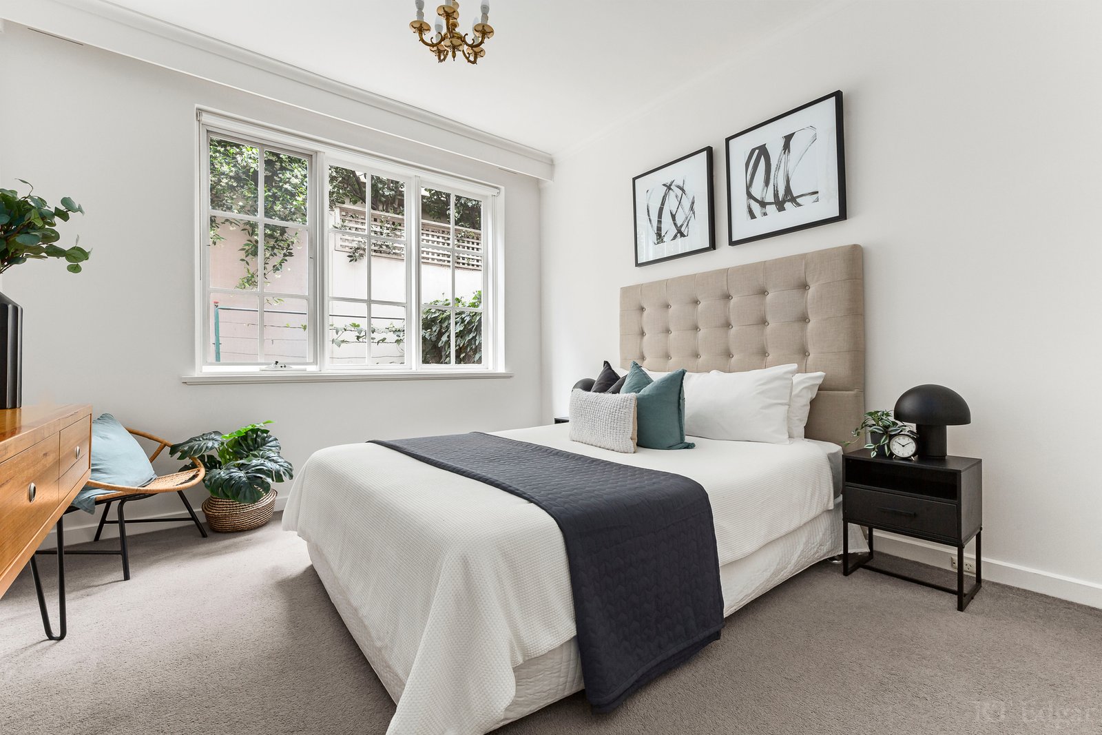 Real Estate and Property in 2/24 Springfield Avenue, Toorak, VIC