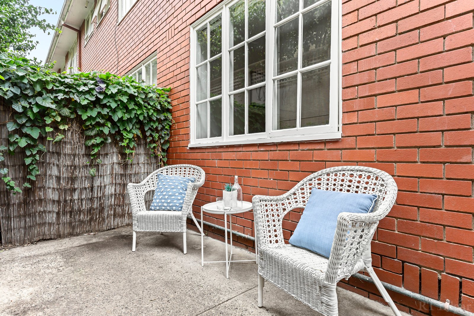 Real Estate and Property in 2/24 Springfield Avenue, Toorak, VIC