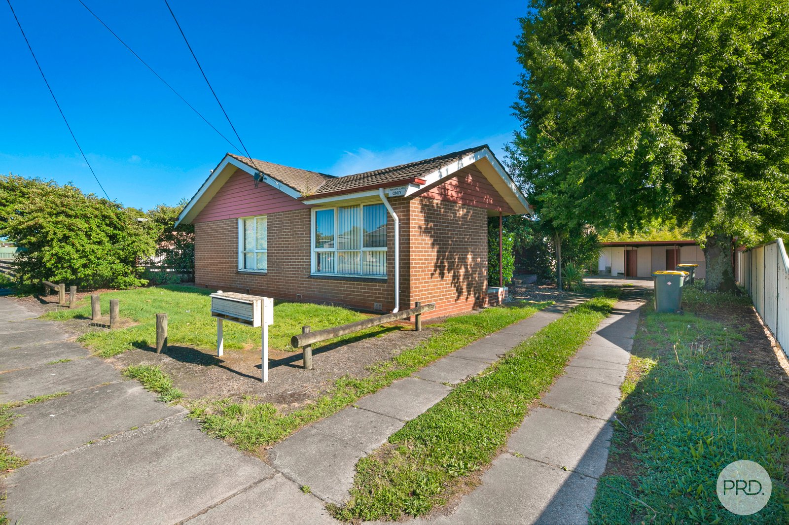 2/24 Stamford Street WENDOUREE 8