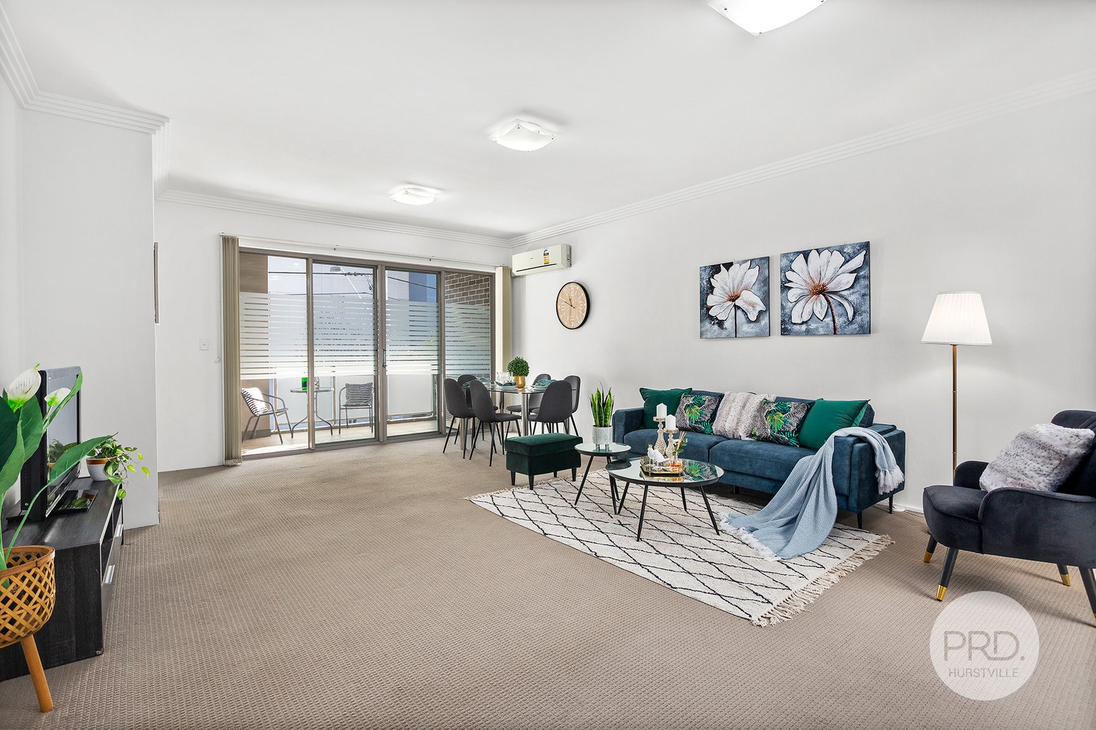 2/24 The Avenue HURSTVILLE 2