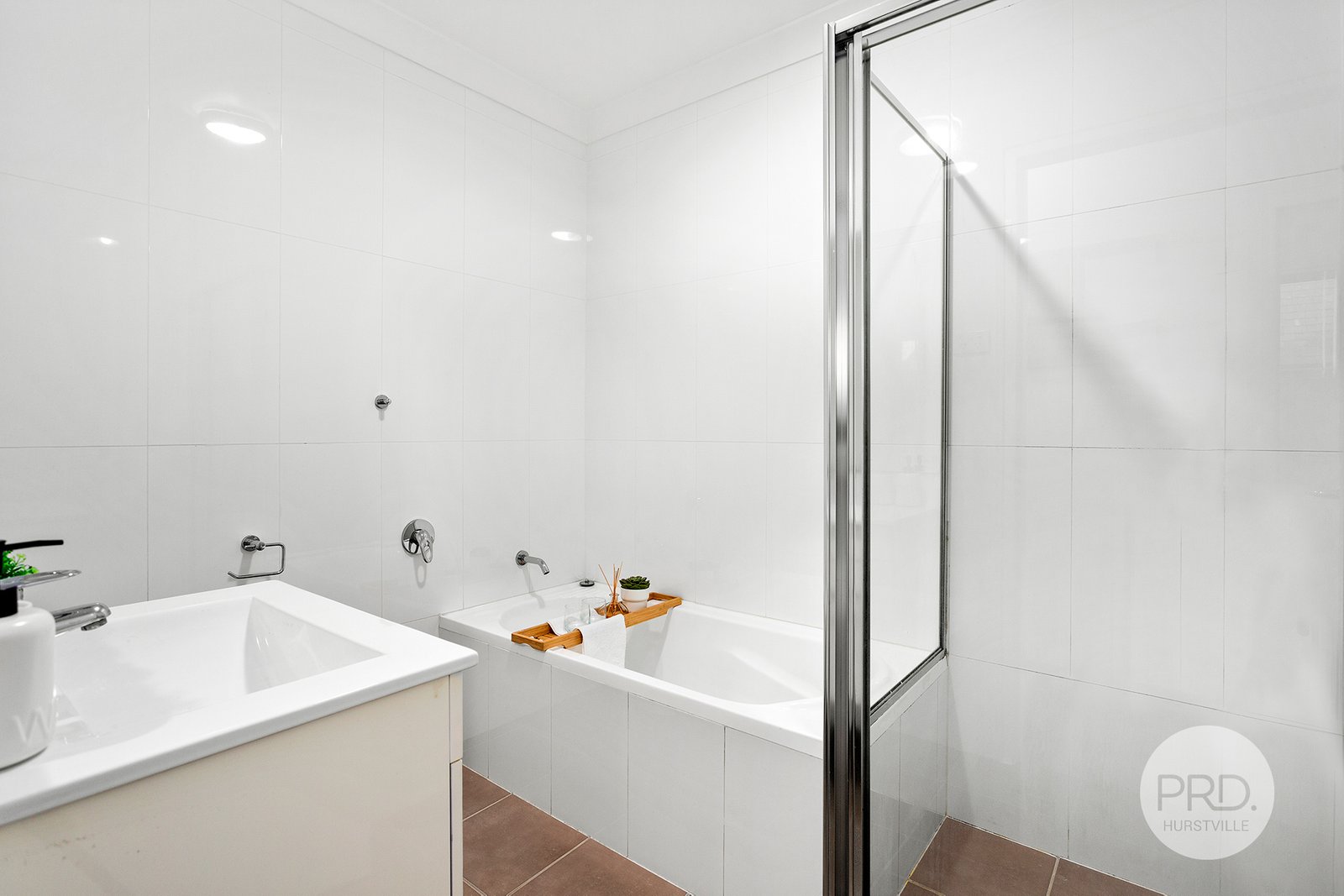 2/24 The Avenue HURSTVILLE 6