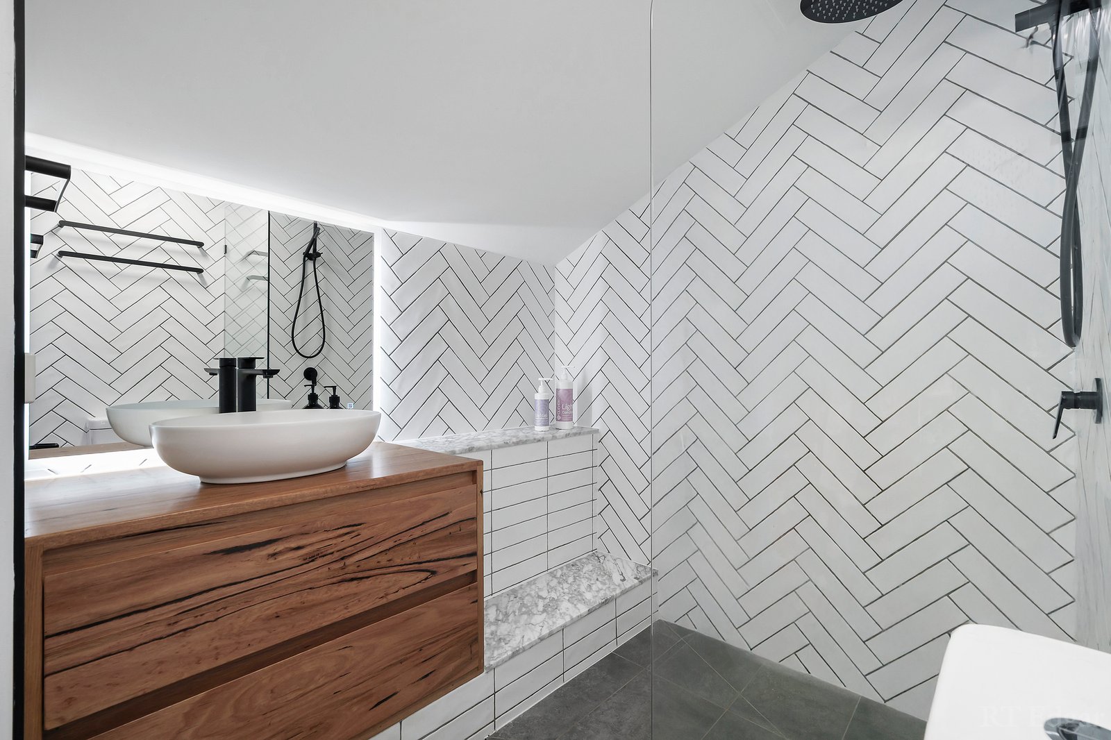 Real Estate and Property in 224 Wiltshire Drive, Kew, VIC