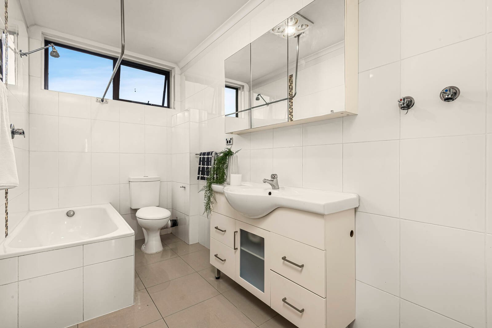 Real Estate and Property in 22/402 Nepean Highway, Frankston, VIC