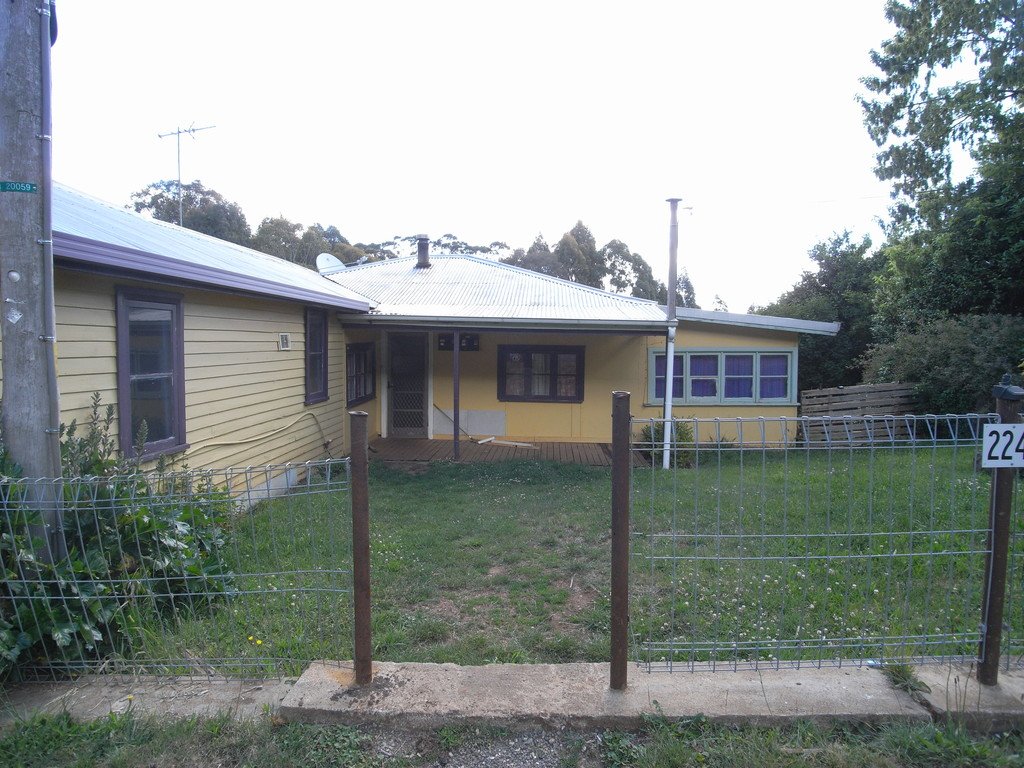 2241 Batlow Rd  LAUREL HILL 1