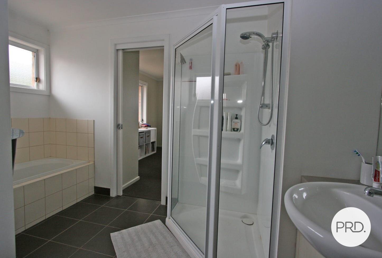 2/241 Bligh Street WARRANE 4