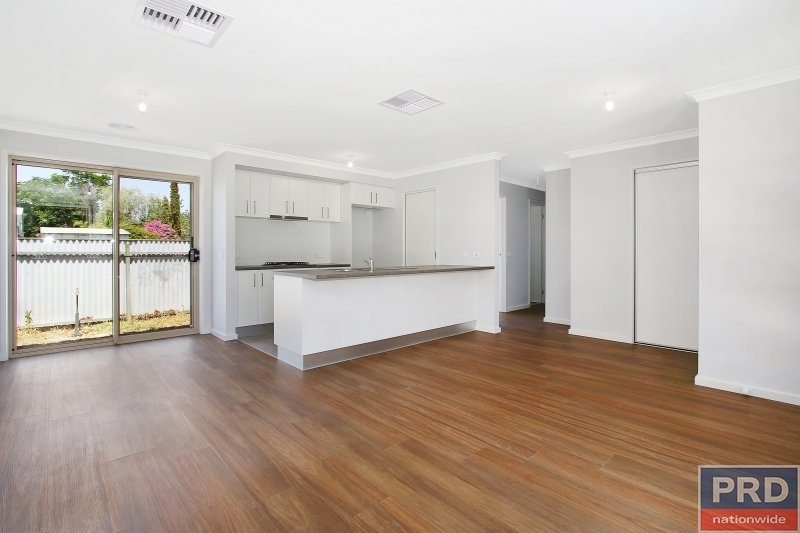 2/241 Lawrence Street WODONGA 2