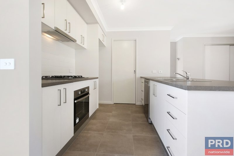 2/241 Lawrence Street WODONGA 3