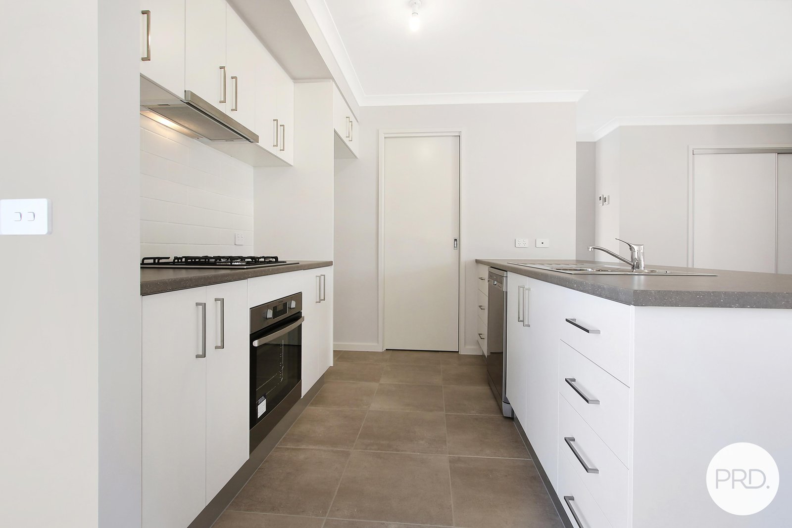 2/241 Lawrence Street WODONGA 3