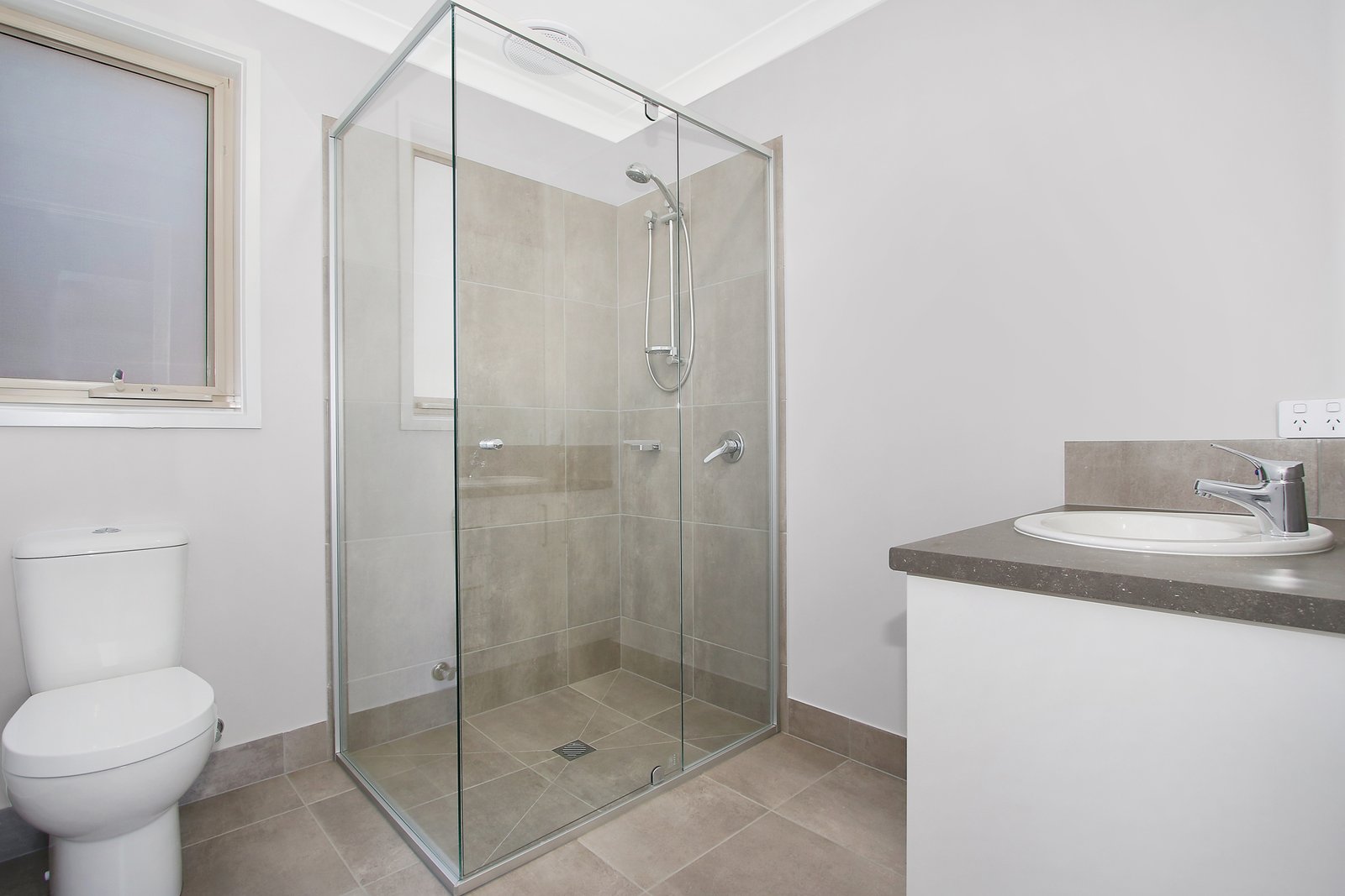 2/241 Lawrence Street WODONGA 8