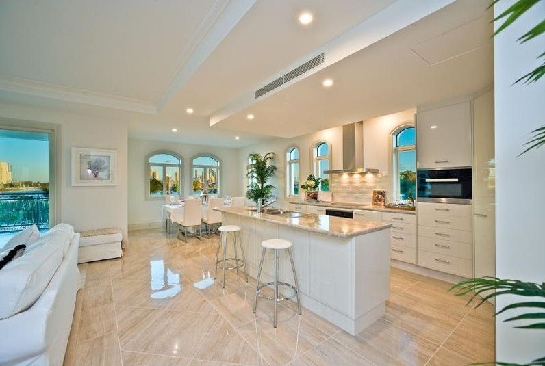 22/42-44 Brighton Parade SOUTHPORT 3