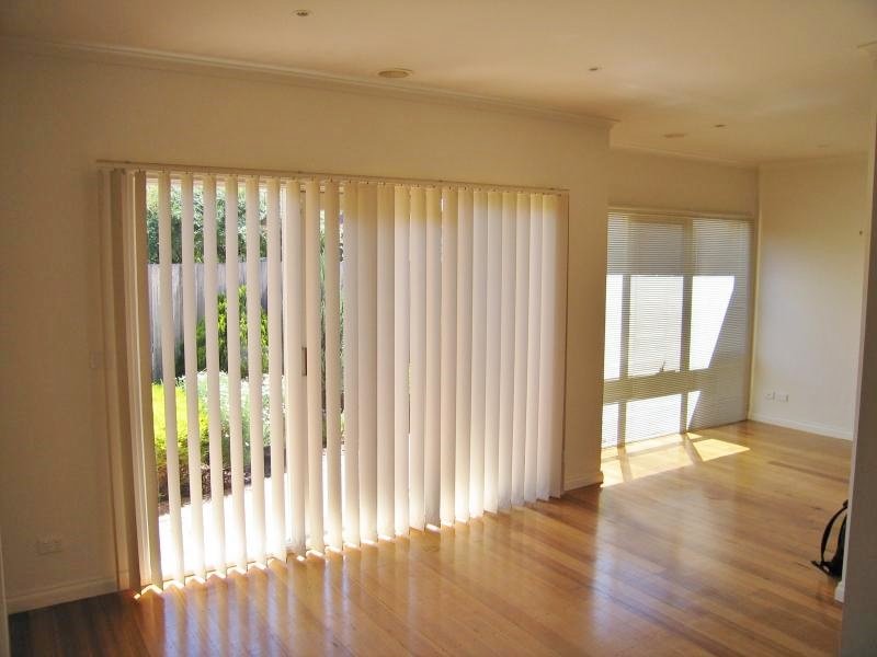 Gallery: 2/243 Bluff Road