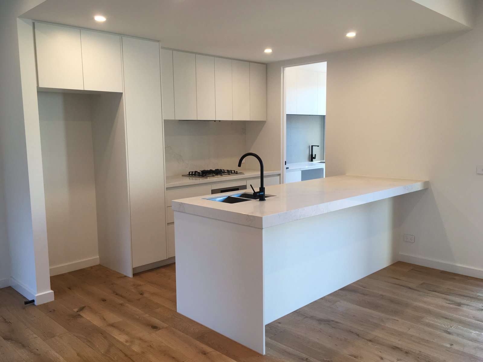 Gallery: 2/243 Nepean Highway