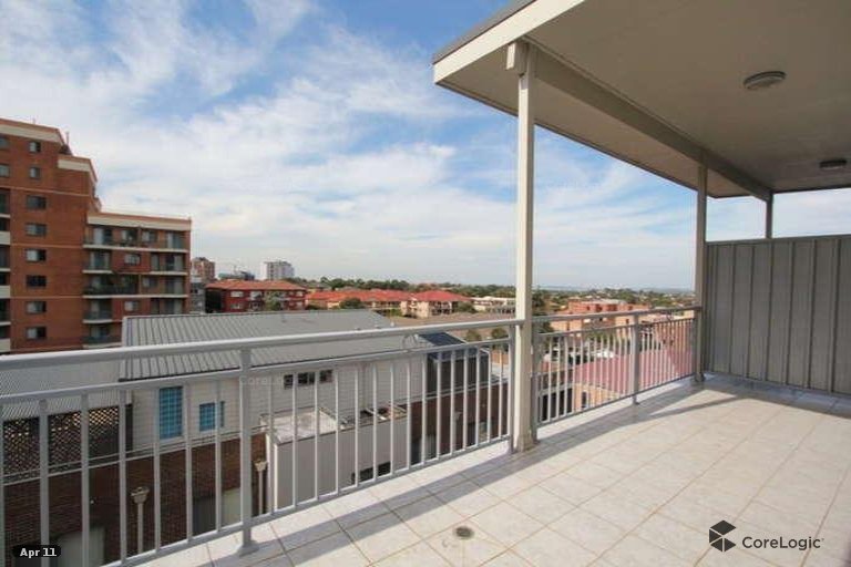 22/44 Woniora Road HURSTVILLE 7