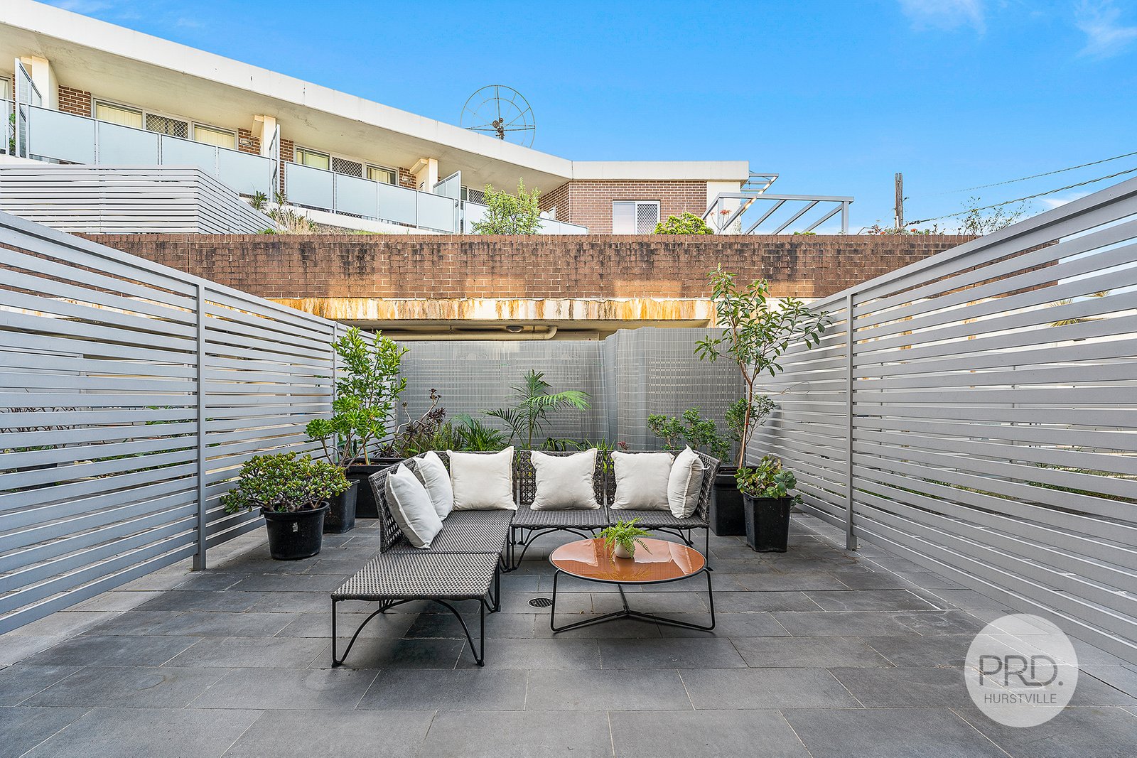 22/45 Forest Road HURSTVILLE 8