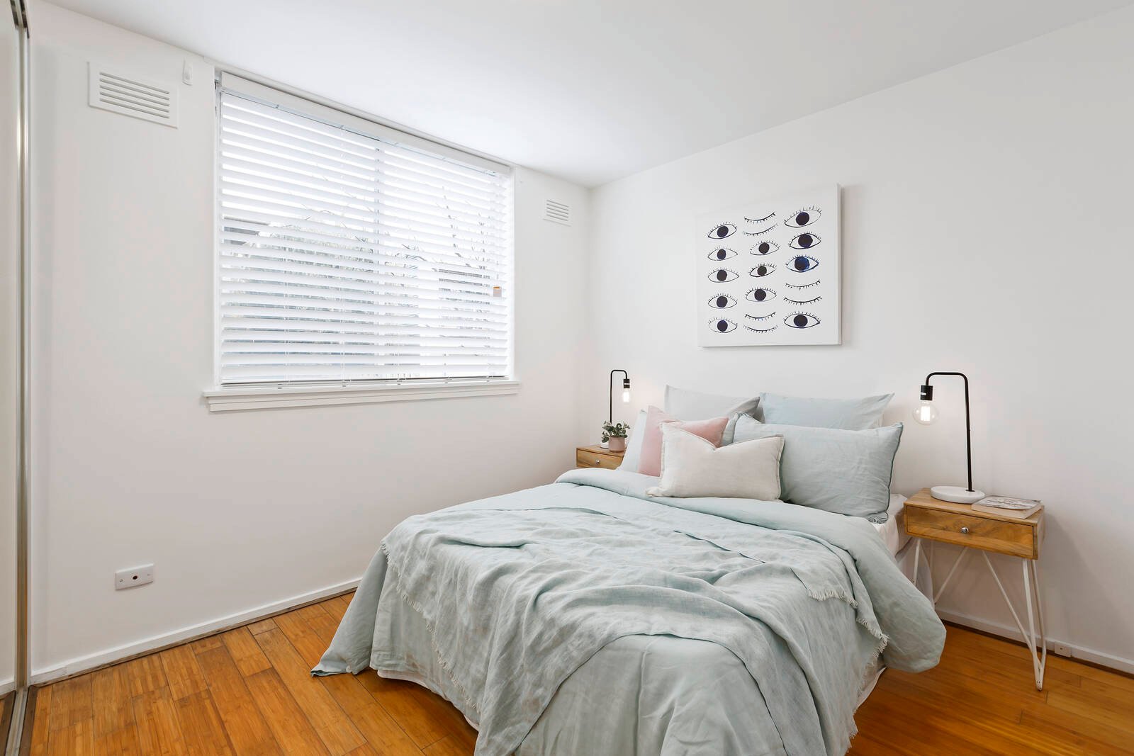 Real Estate and Property in 2/245 Hotham Street, Ripponlea, VIC