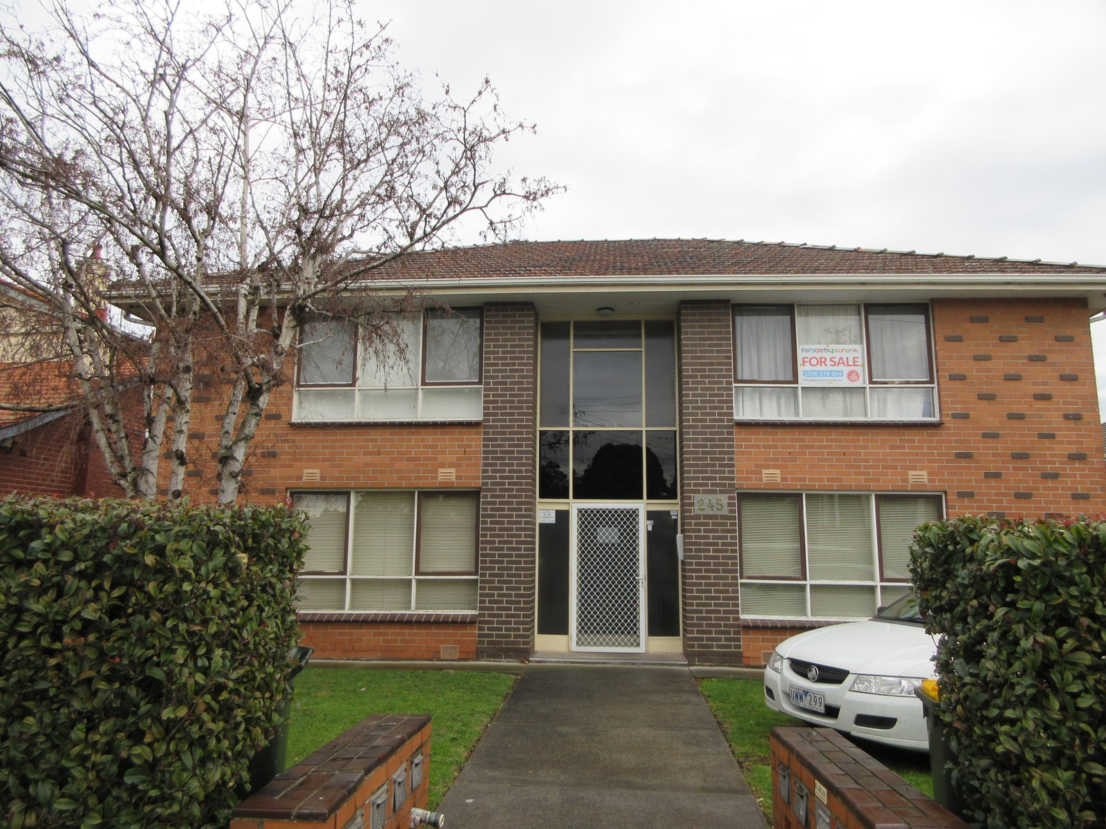 Photos: 2/245 Murrumbeena Road