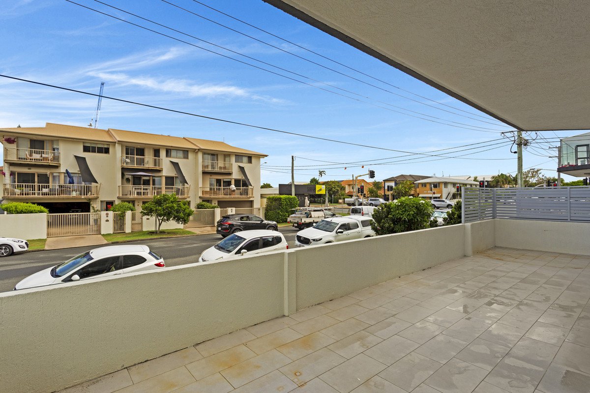 2/246 Jefferson Lane Palm Beach 5