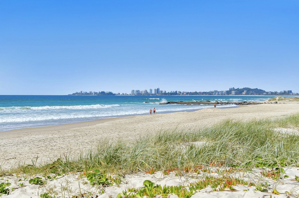 2/246 Jefferson Lane Palm Beach 14