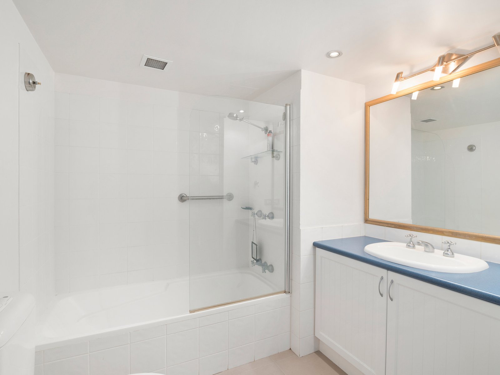 224/99 Griffith St  COOLANGATTA 6