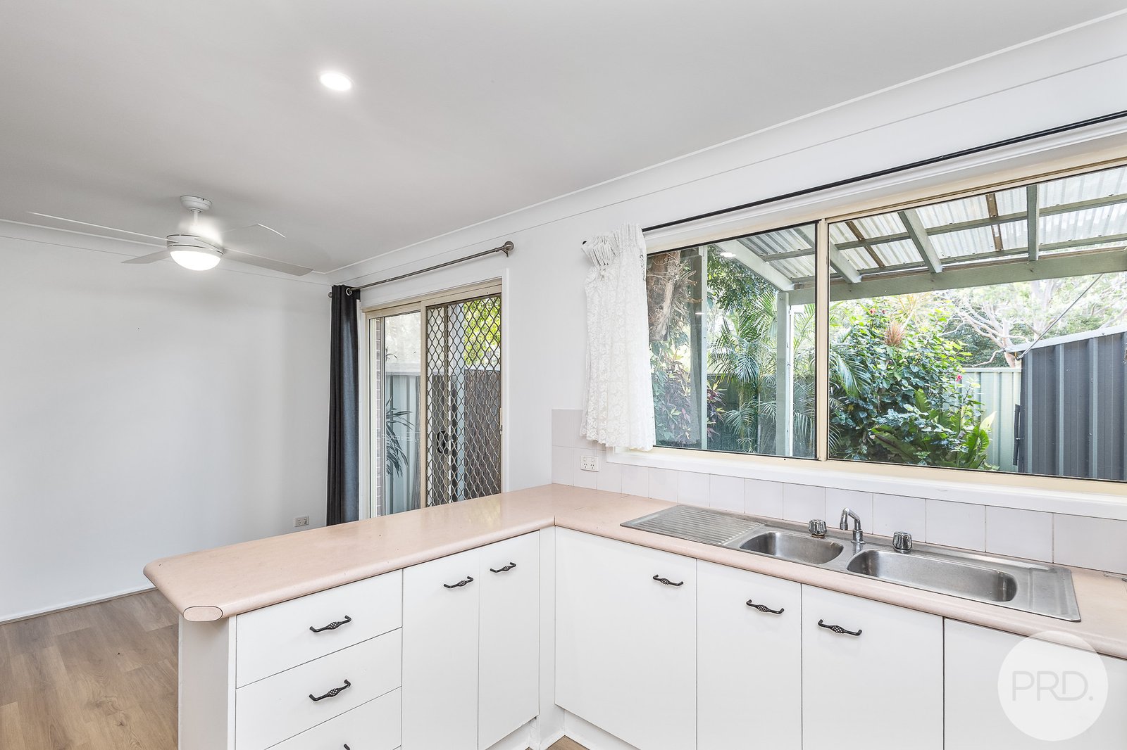 22/4a Blanch Street LEMON TREE PASSAGE 5