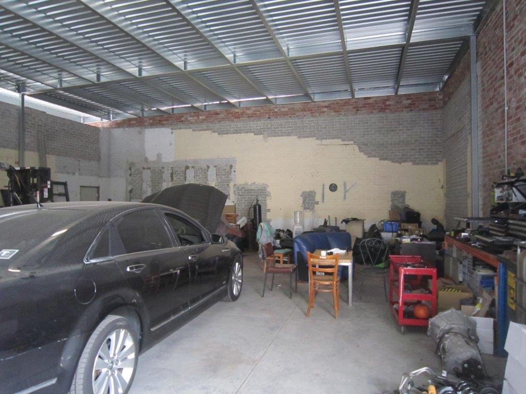 Gallery: 2/25-27 Carinish Road