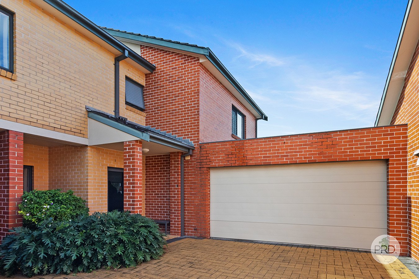 2/25-27 Henry Lawson Drive PEAKHURST 3