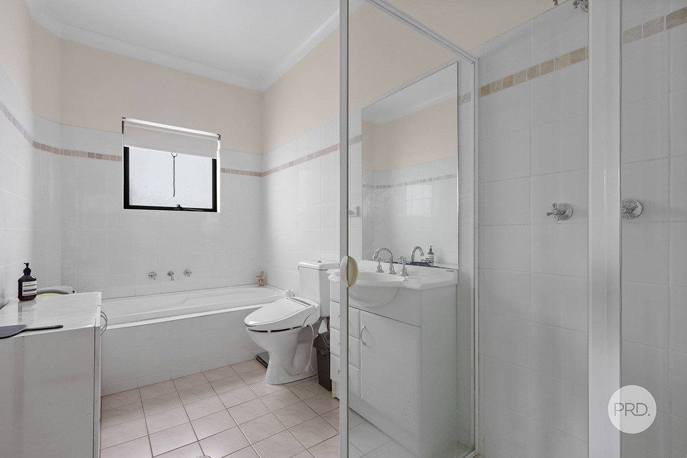 2/25-27 Henry Lawson Drive PEAKHURST 8