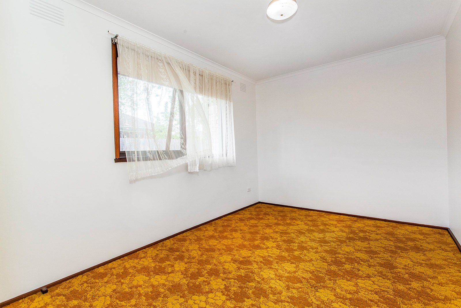 Real Estate and Property in 2/25 Arlington Street Street, Ringwood, VIC