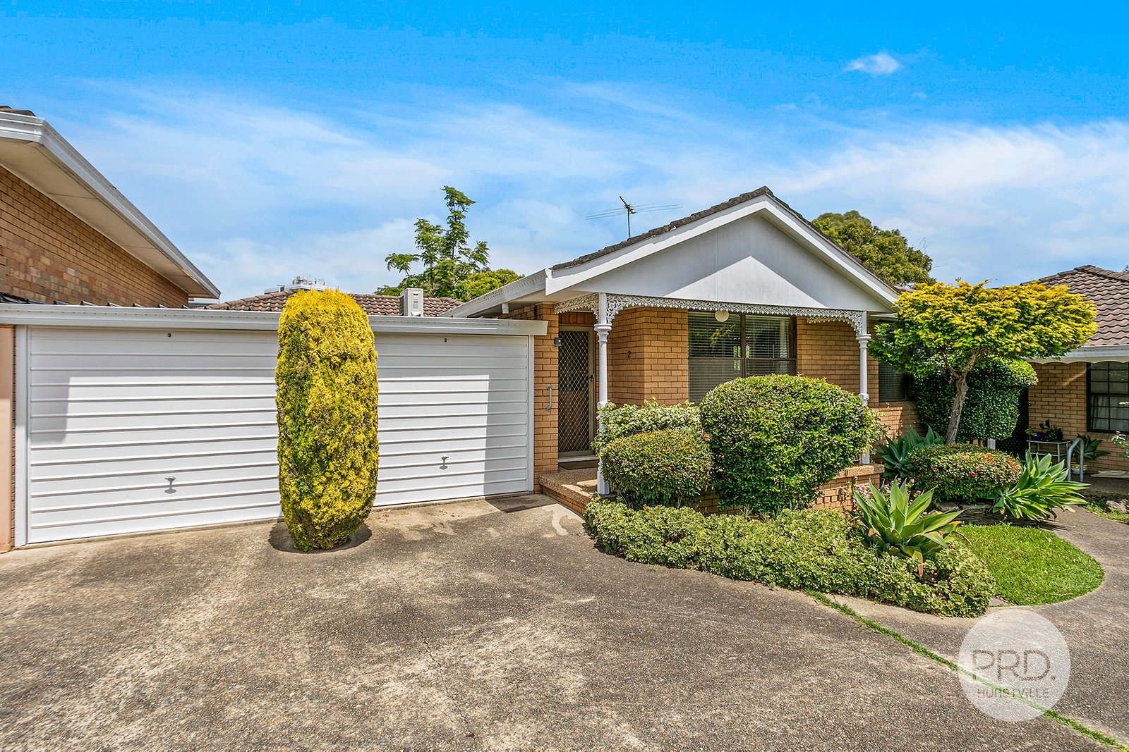 2/25 Bassett Street HURSTVILLE 1