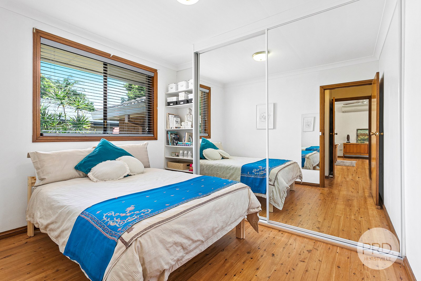 2/25 Bassett Street HURSTVILLE 4
