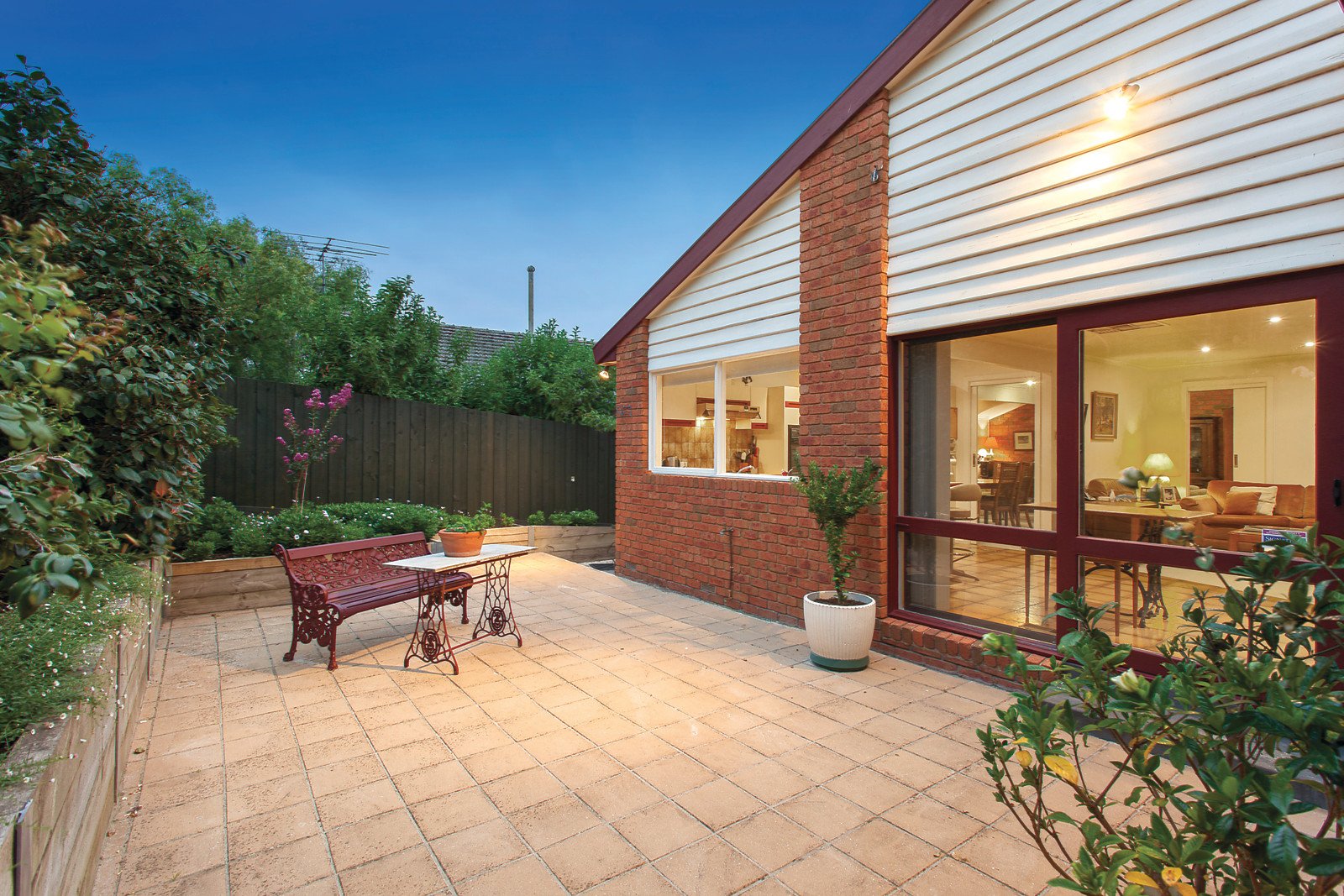 2/25 Clifton Road, Hawthorn East, VIC