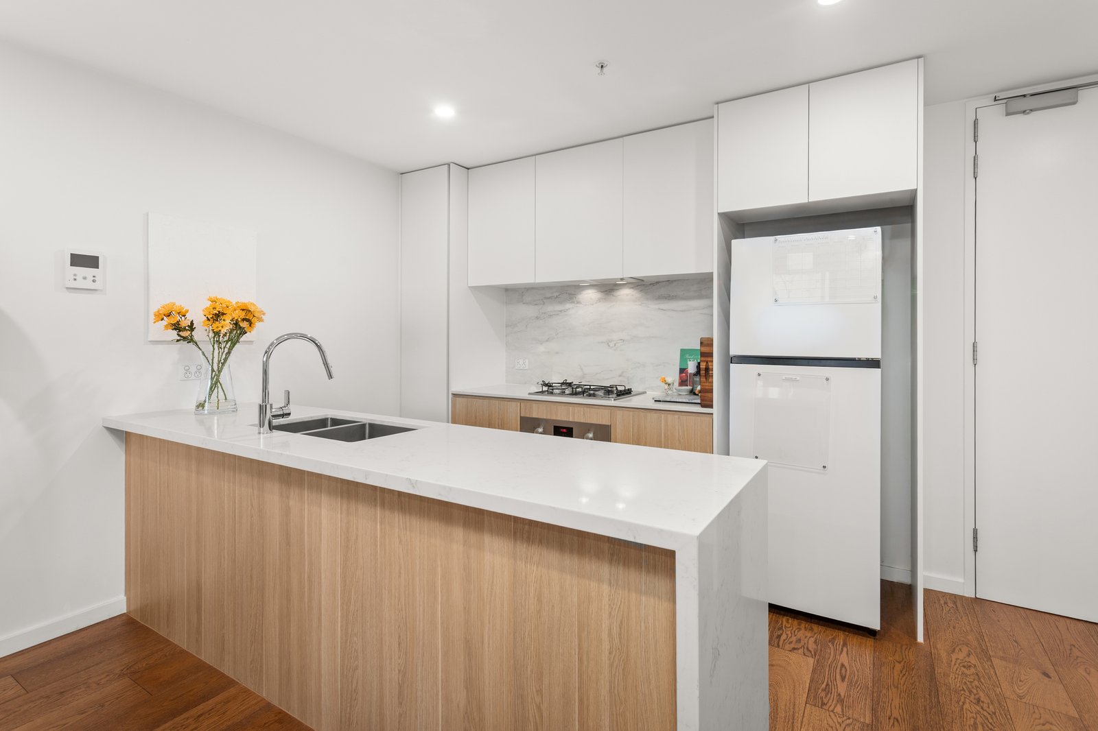 Gallery: 2/25 Collins Street