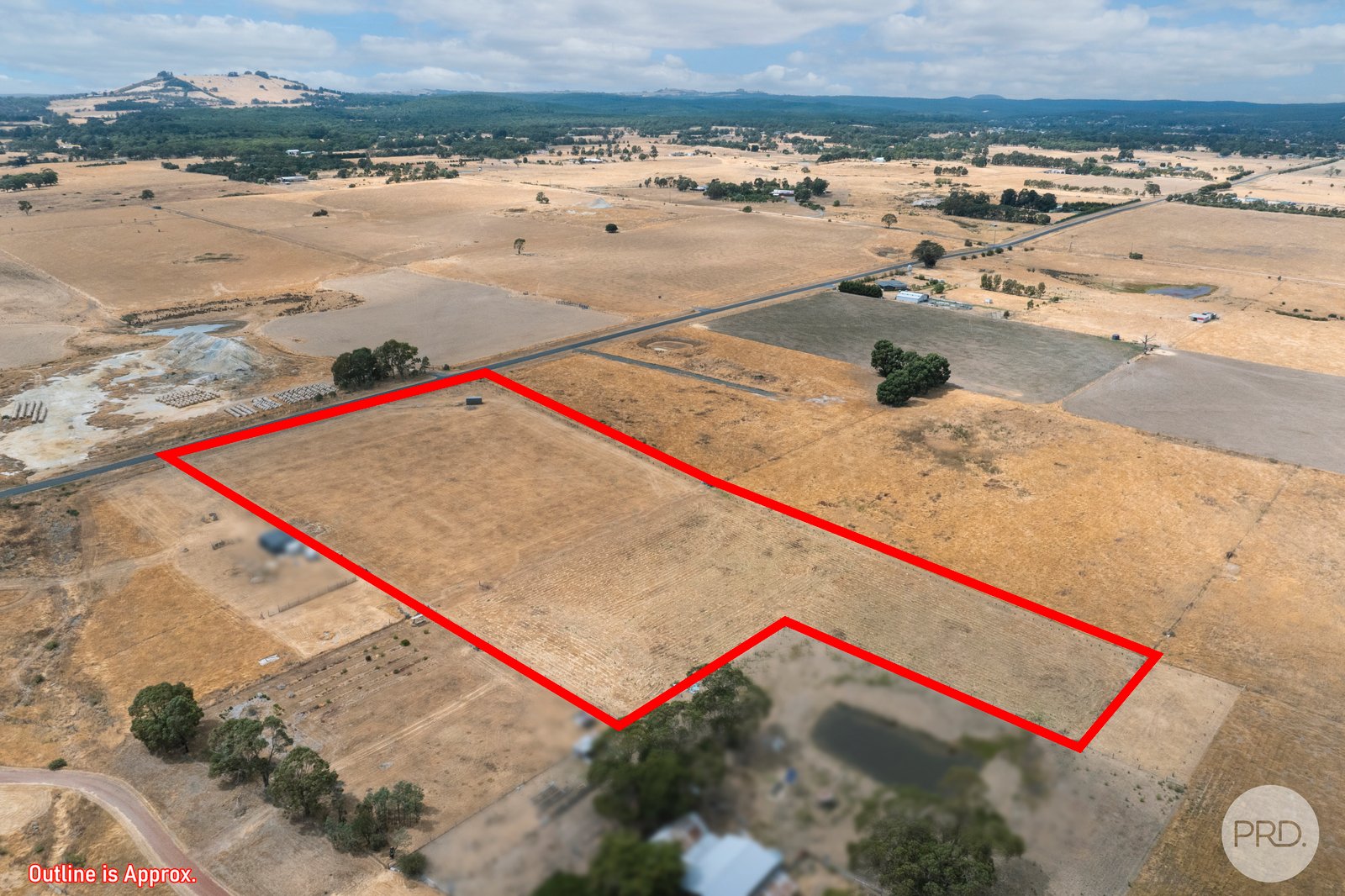 225 Creswick-Lawrence Road CRESWICK NORTH 3