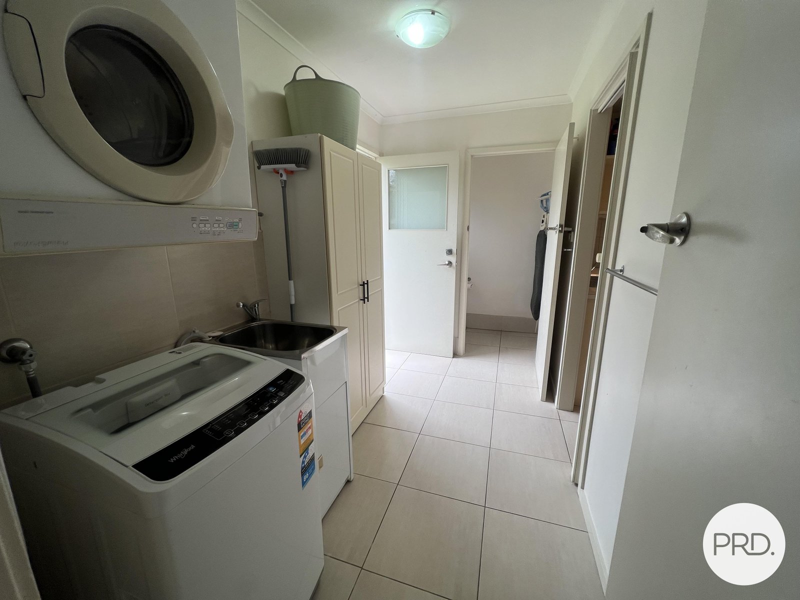 2/25 Edlorowa Street SUN VALLEY 11