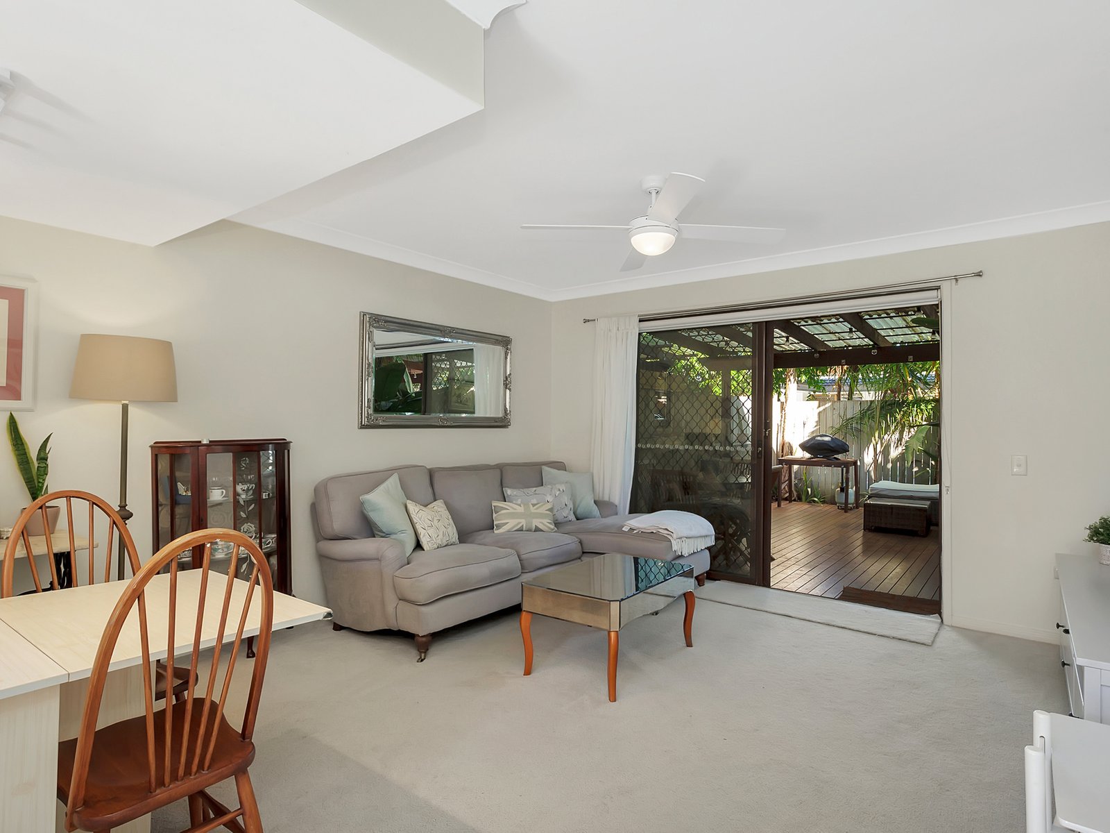 22/5 Galeen Drive BURLEIGH WATERS 12