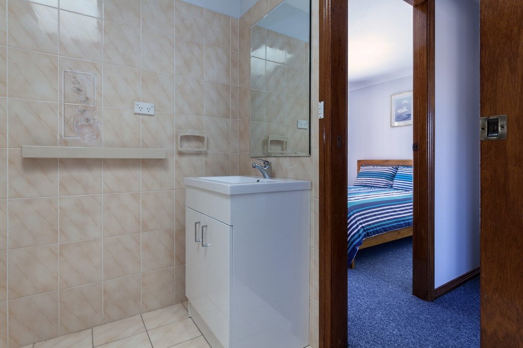 2/25 Government Road SHOAL BAY 16