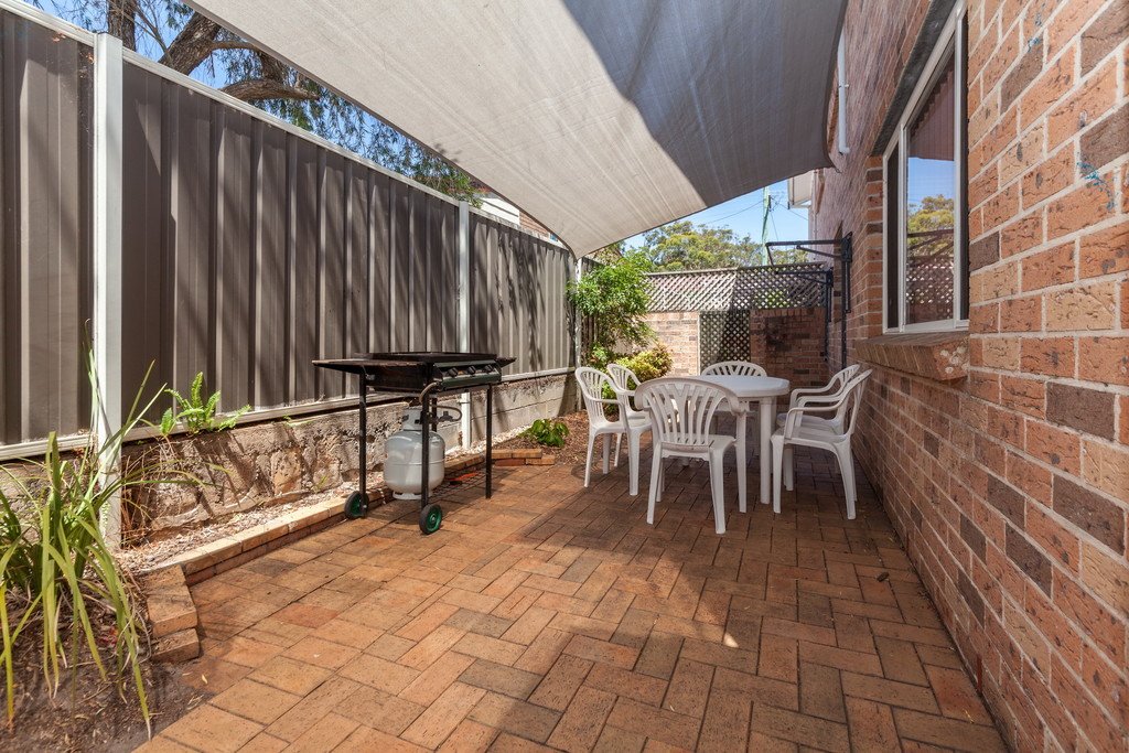 2/25 Government Road SHOAL BAY 18