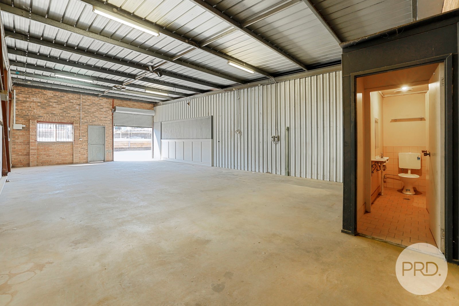 2/25 Griffin Avenue TAMWORTH 8