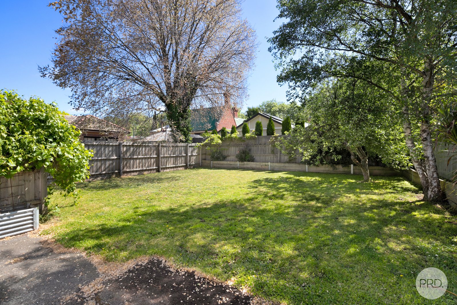 225 Lyons Street North BALLARAT CENTRAL 13
