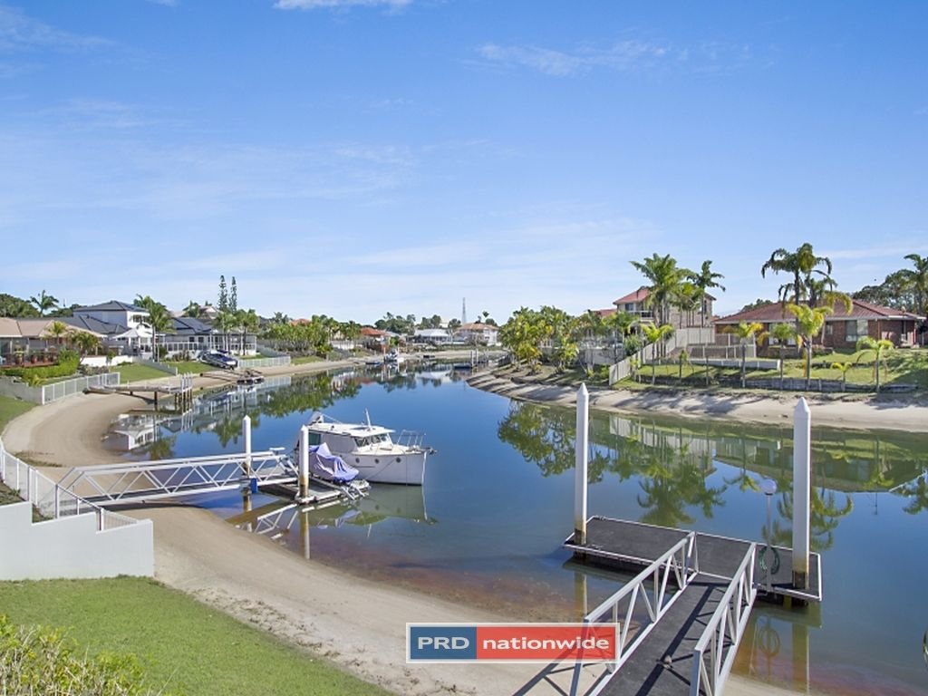 225 Markeri Street MERMAID WATERS 1