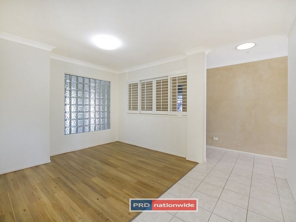 225 Markeri Street MERMAID WATERS 8