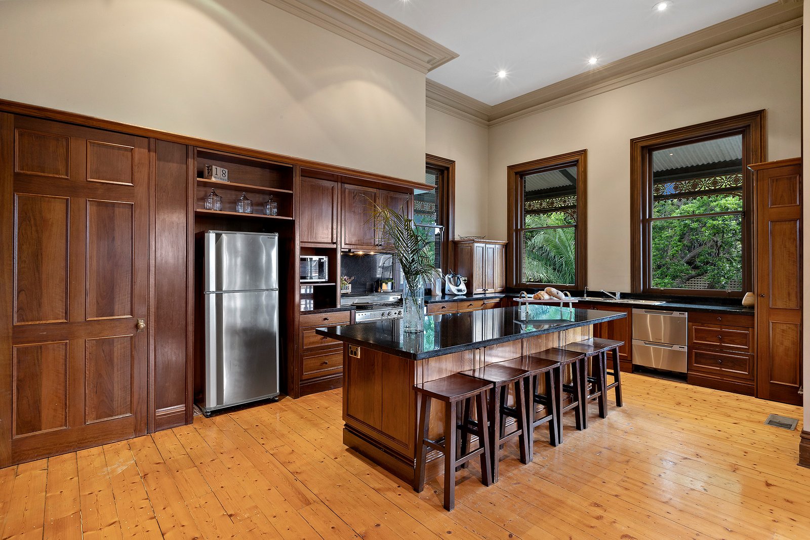 Real Estate and Property in 225 North Road, Caulfield South, VIC