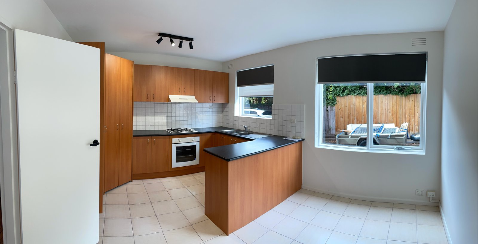 Gallery: 2/25 Paxton Street