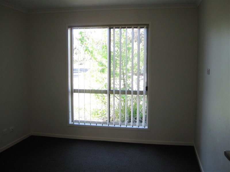 2/25 Reserve Street EAGLEHAWK 9