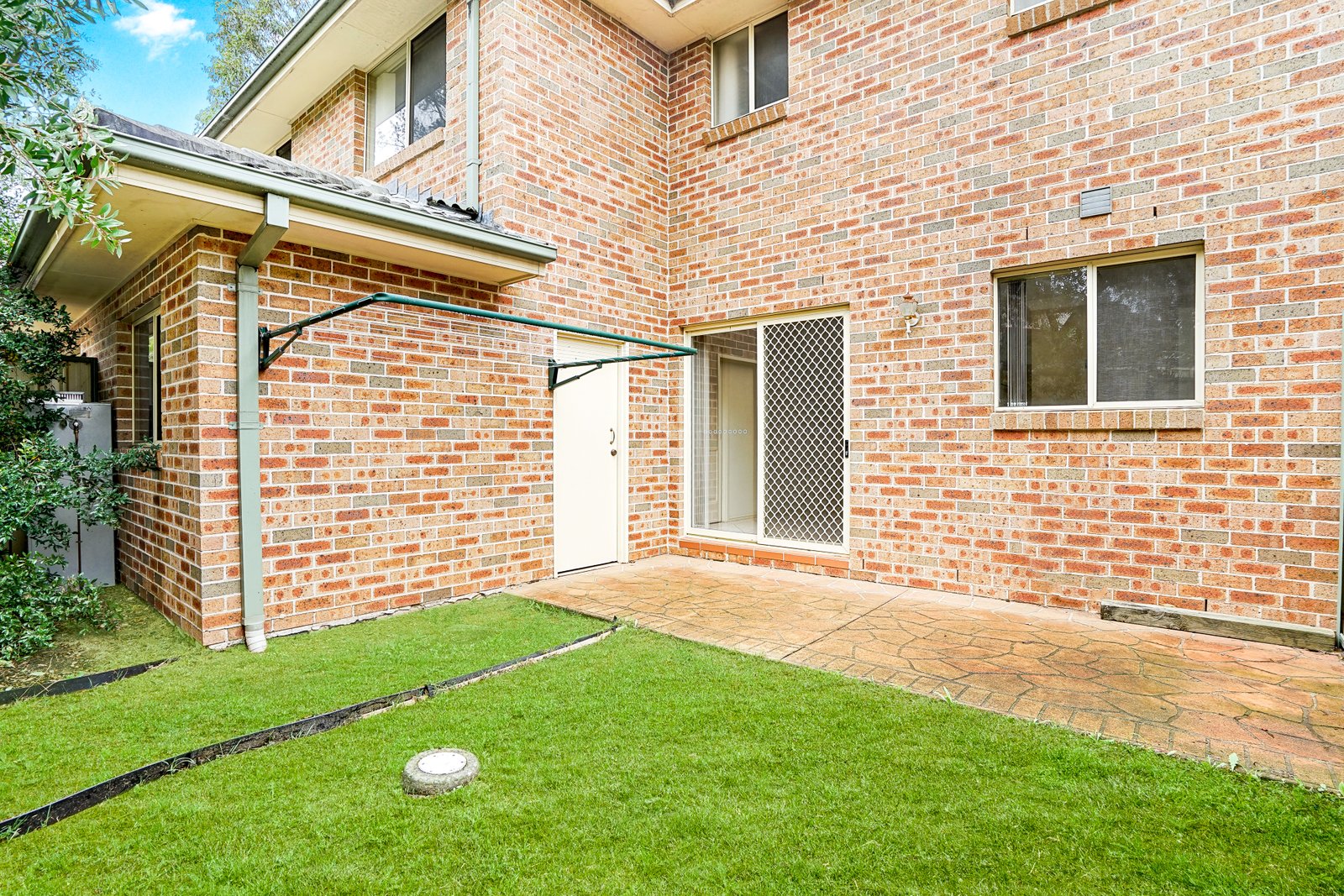 2/25 Robert Street Penrith 7