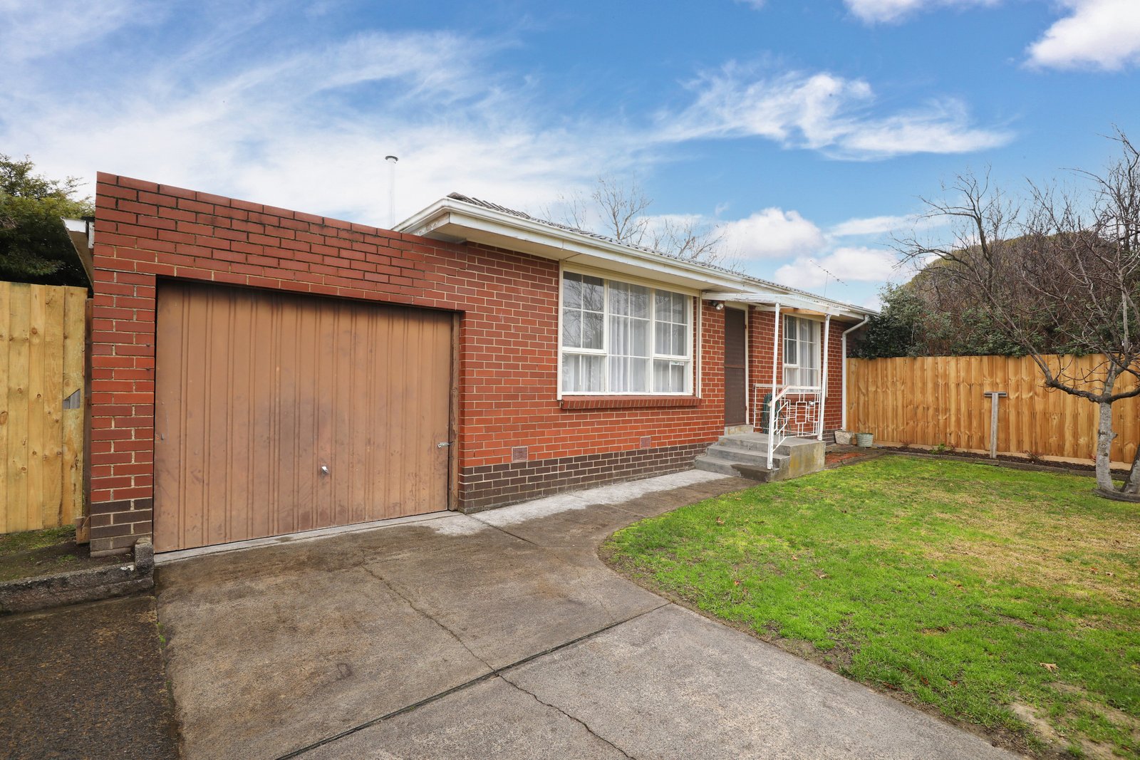 2/25 Ross Street