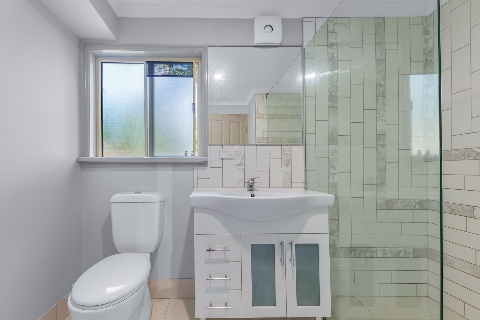 2/25 Sandpiper Crescent JUBILEE POCKET 2