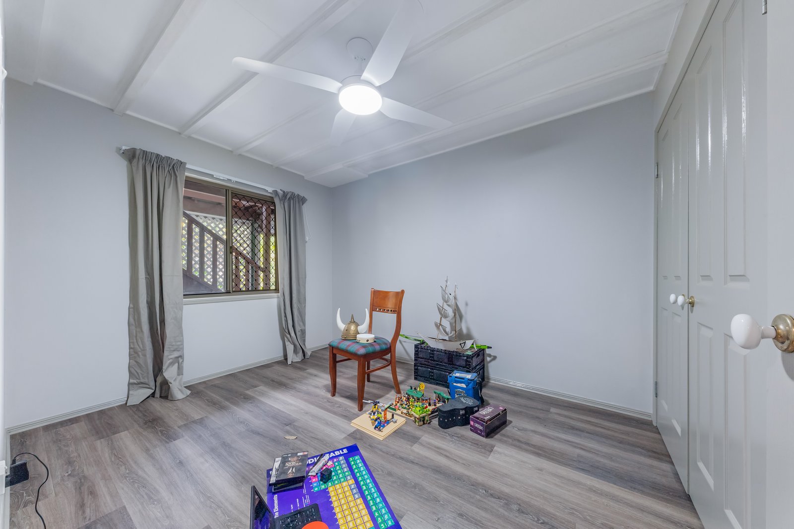 2/25 Sandpiper Crescent JUBILEE POCKET 4